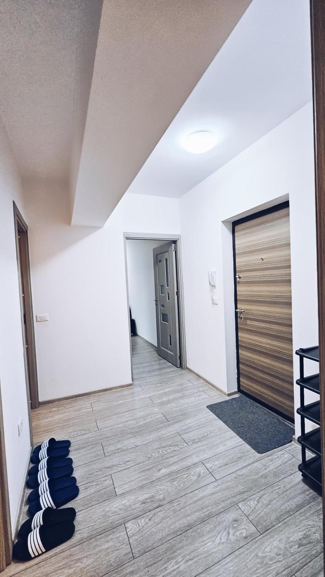 Apartament Dem Radulescu 3 Camere! Râmnicu Vâlcea Exteriör bild