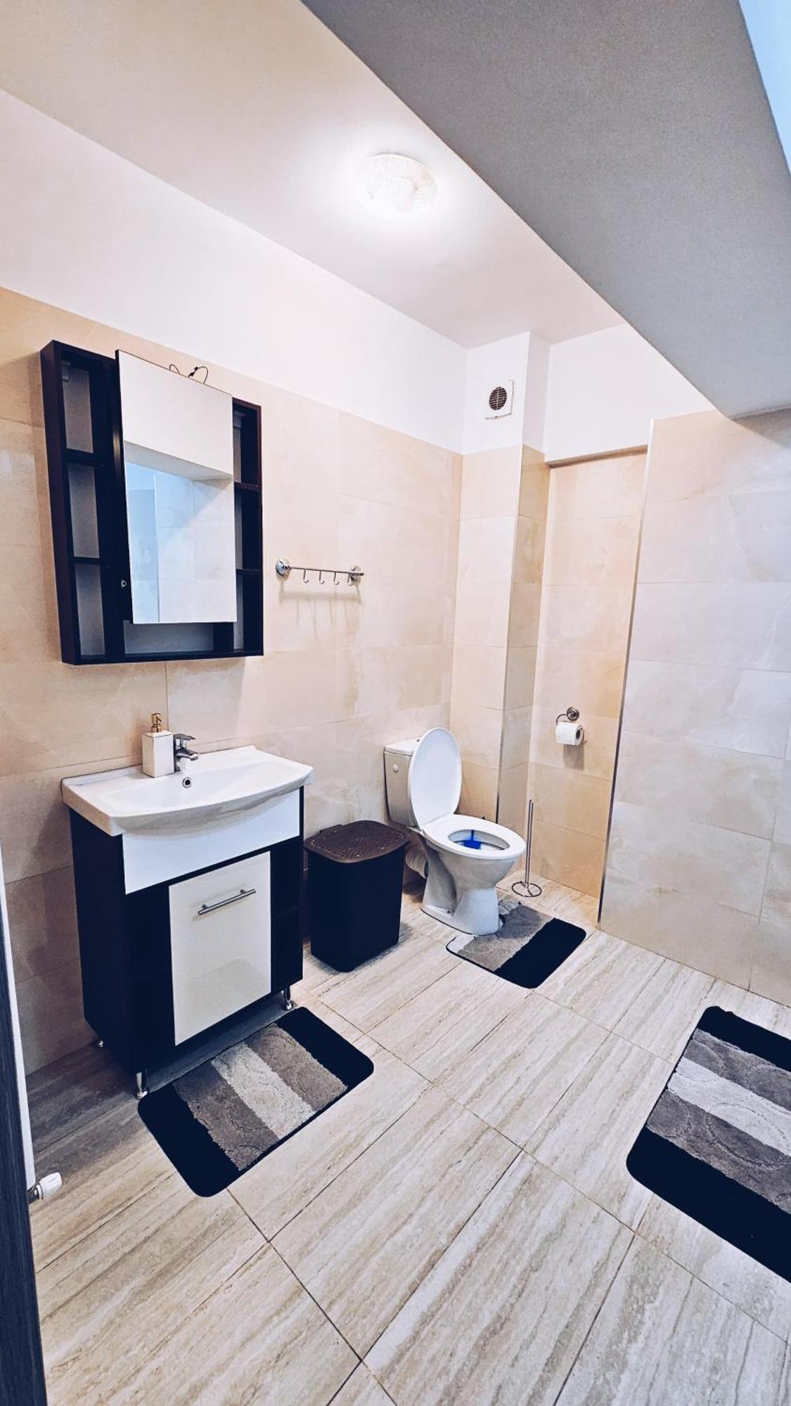 Apartament Dem Radulescu 3 Camere! Râmnicu Vâlcea Exteriör bild